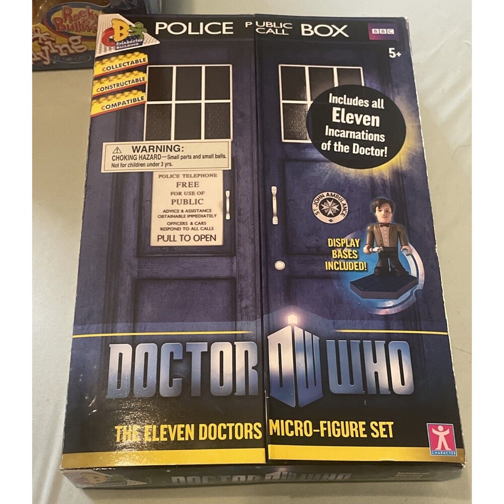 Doctor Who The Eleven Doctors Micro-Figure Set of 11 by Character Building NEW